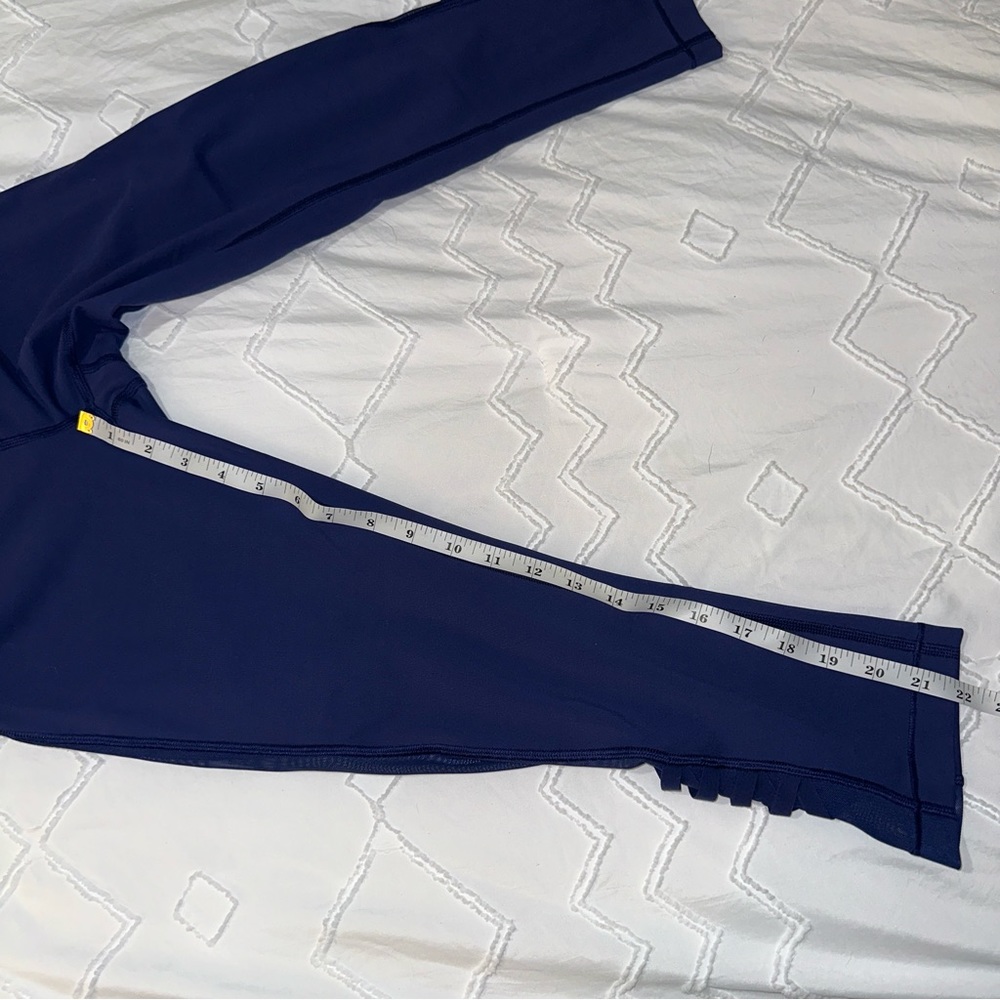 lululemon | Minimalist Crop Hero Blue High Rise Mesh Panel Criss Cross Straps 6 - Picture 13 of 16